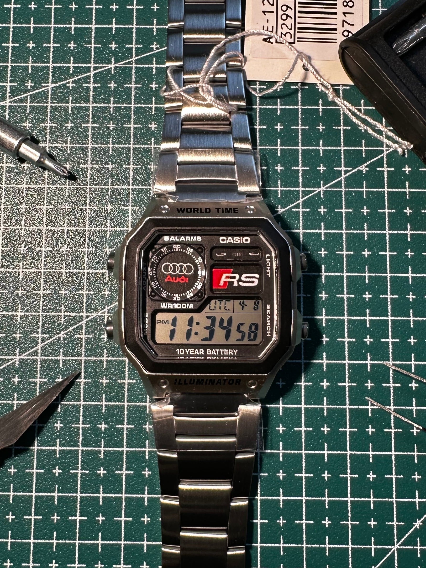 Casio Royale “Audi old”