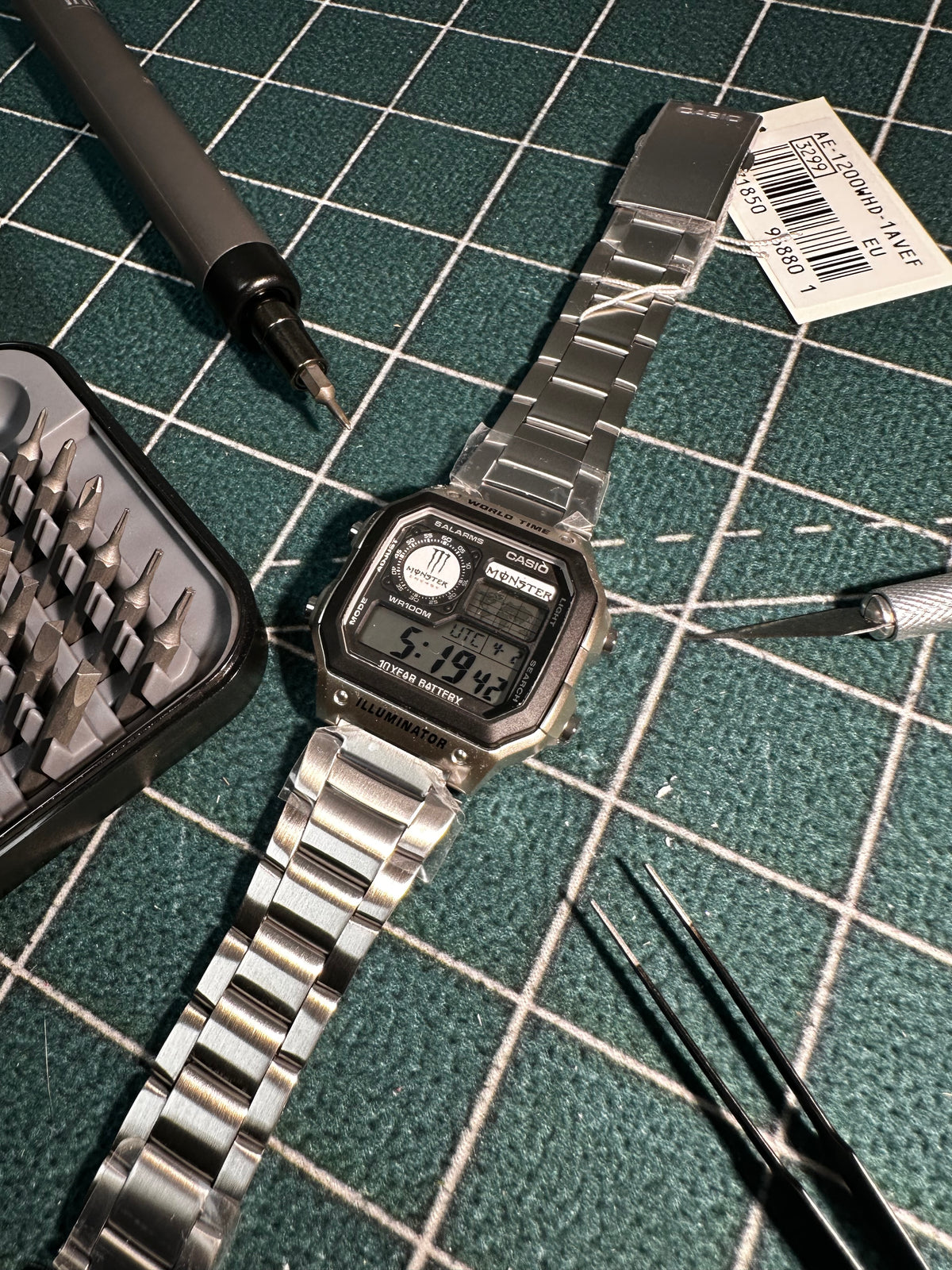 Casio Royale “White Monster”