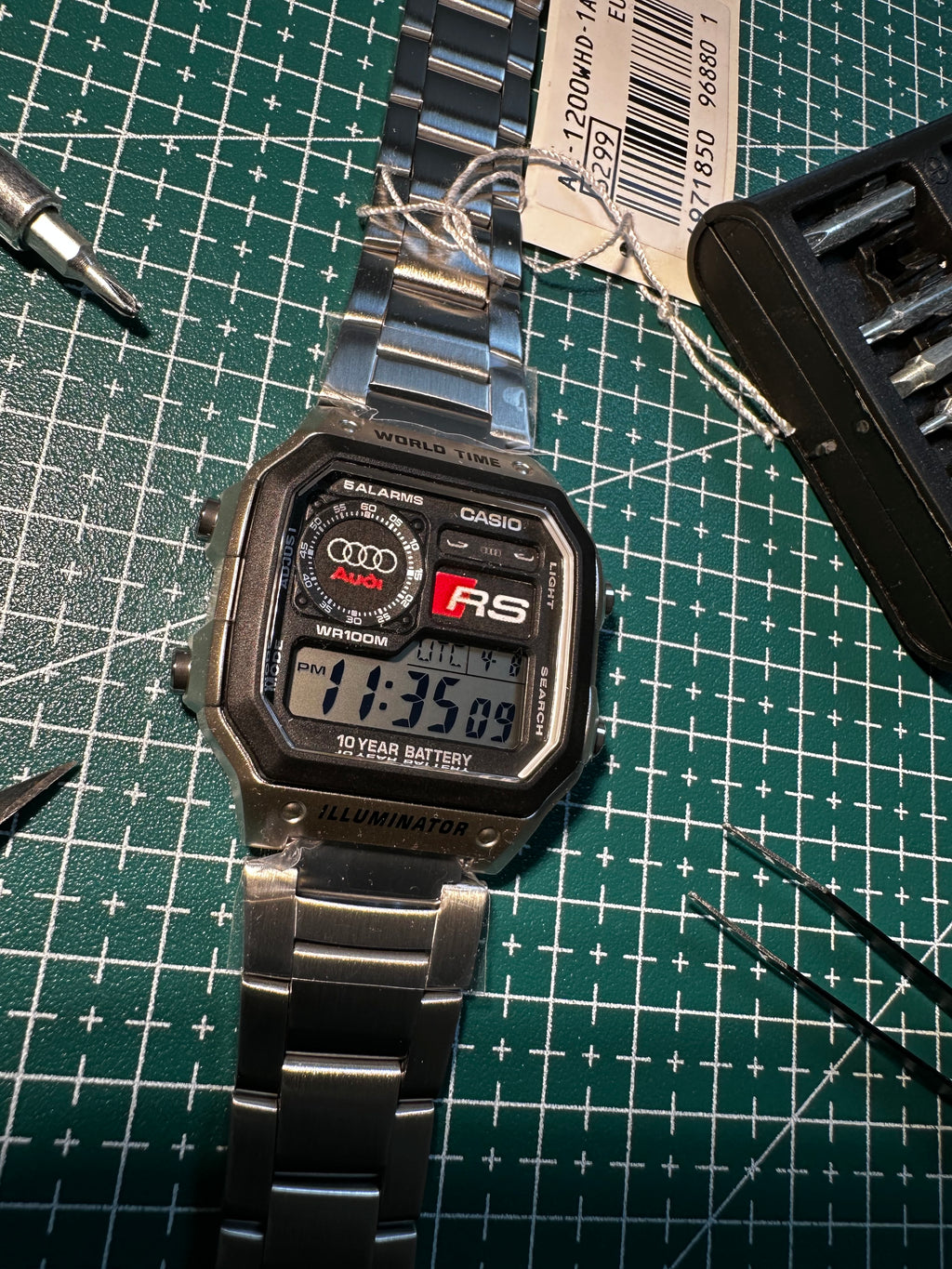 Casio Royale “Audi old”
