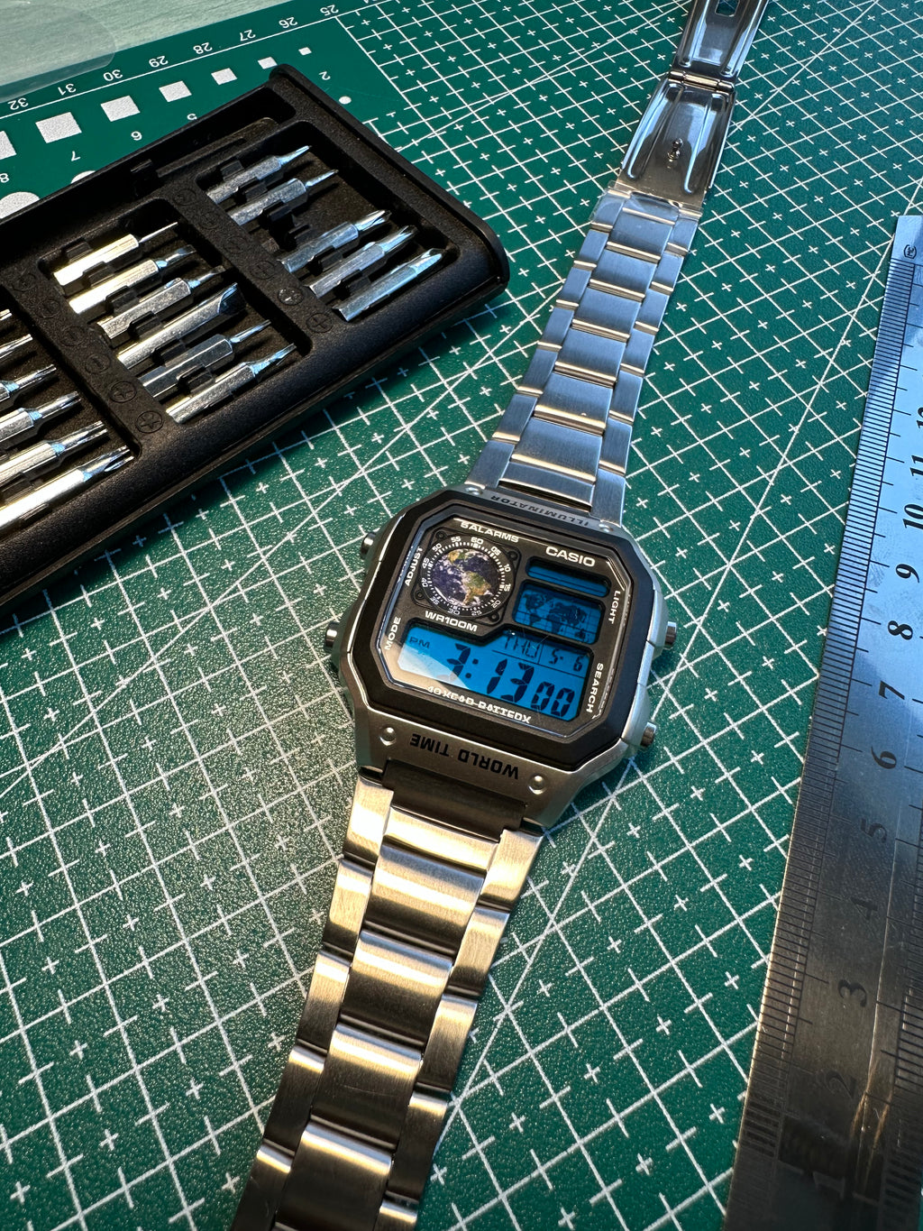Casio Royale “Earth”