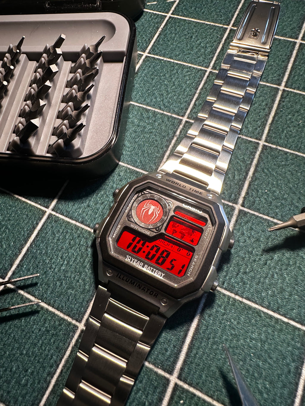 Casio Royale “Spiderman”