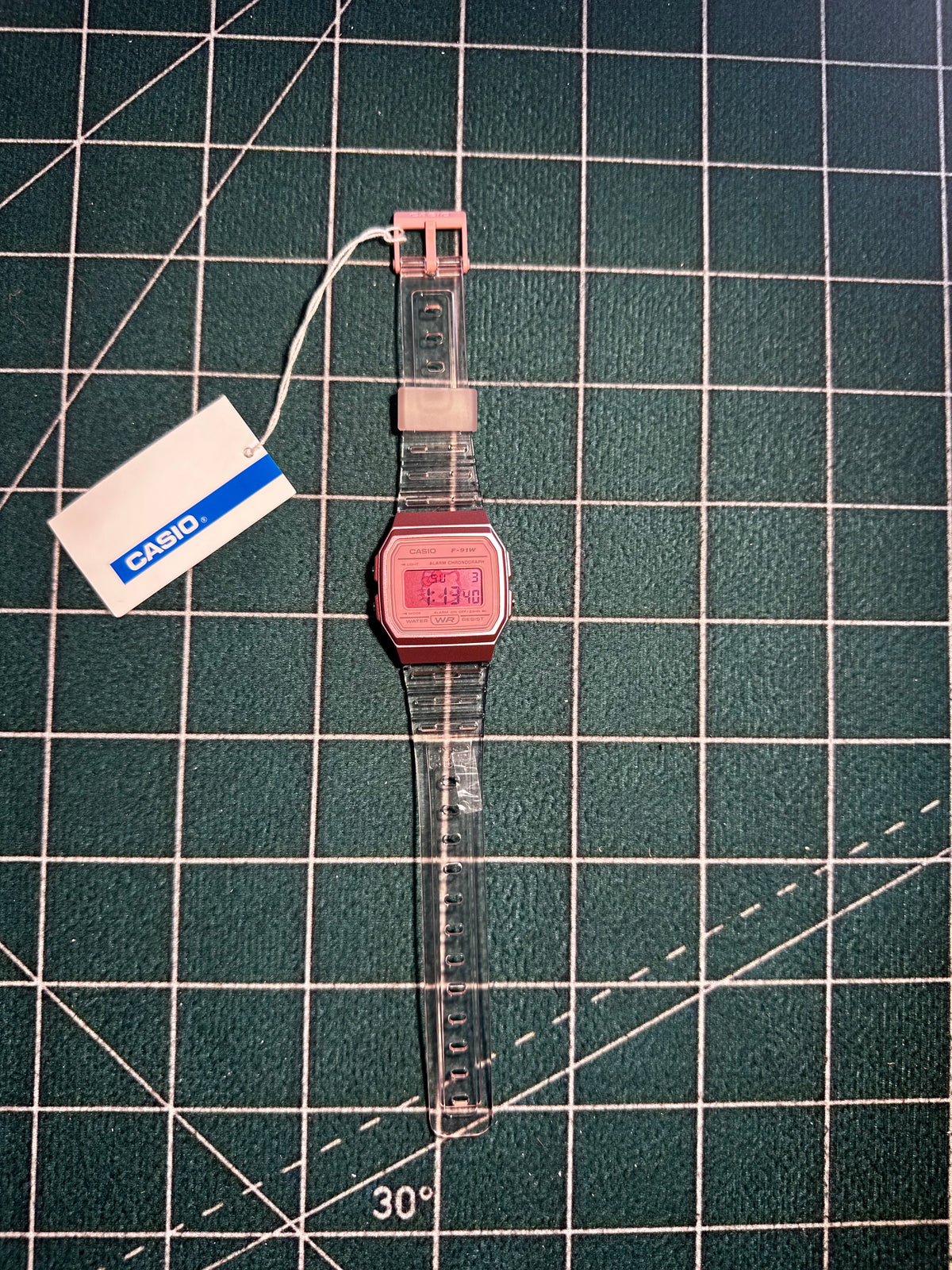 Casio F-91W Hello Kitty